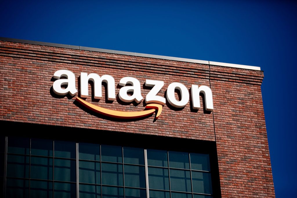 CEO da Amazon admite: empresa cortará empregos por causa das