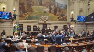 Câmara aprova tombamento do conjunto de árvores da Rua Santa