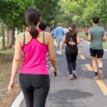 Caminhar diariamente reduz risco de dor lombar