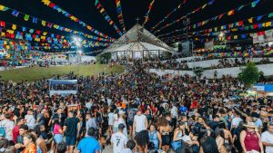 Capela de São Pedro reúne 25 mil em celebração ao