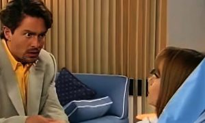 Carlos Daniel fica surpreso ao ver Paola