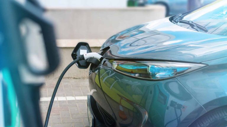 Carro elétrico ou híbrido? Veja qual o melhor para você