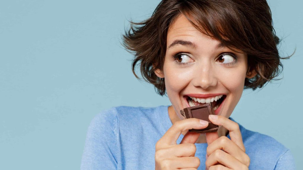 Chocolate amargo faz bem para o coração? Veja o que