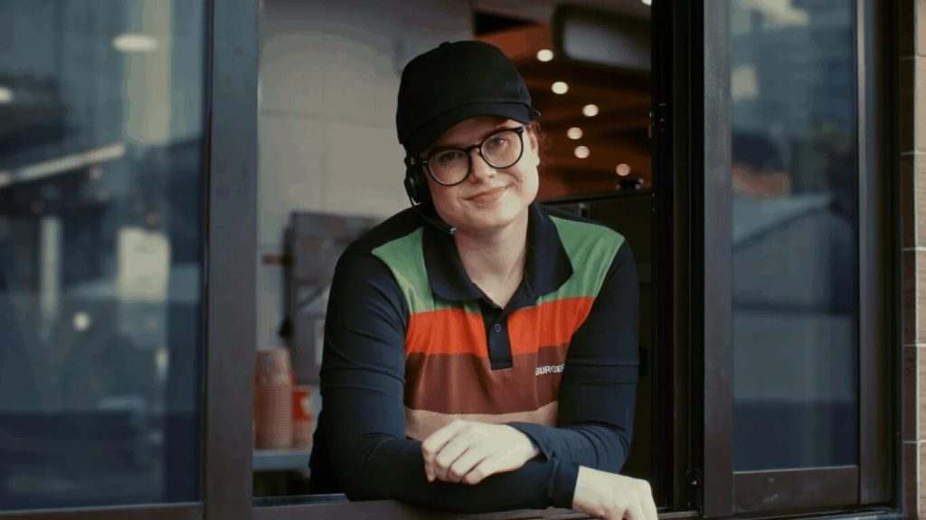 “Corno drive-thru”: Burger King vai dar lanche de graça para