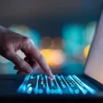 Deputado quer promover adaptação de profissionais às ferramentas de Inteligência