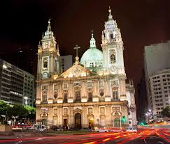 Deputados aprovam regularização fundiária para templos religiosos no Rio
