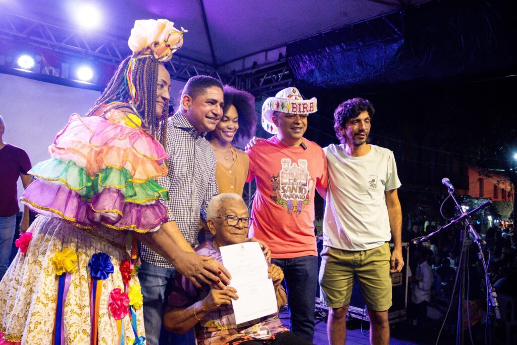 Dia Estadual do Cacuriá é instituído em homenagem a Dona