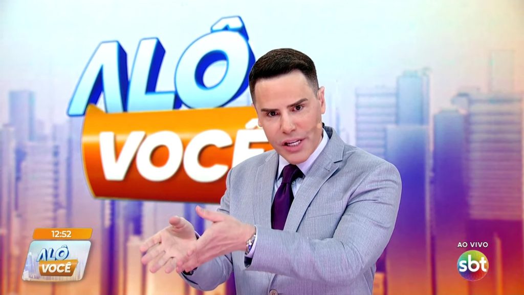 Em dia de Cidade Alerta, Alô Você com Luiz Bacci