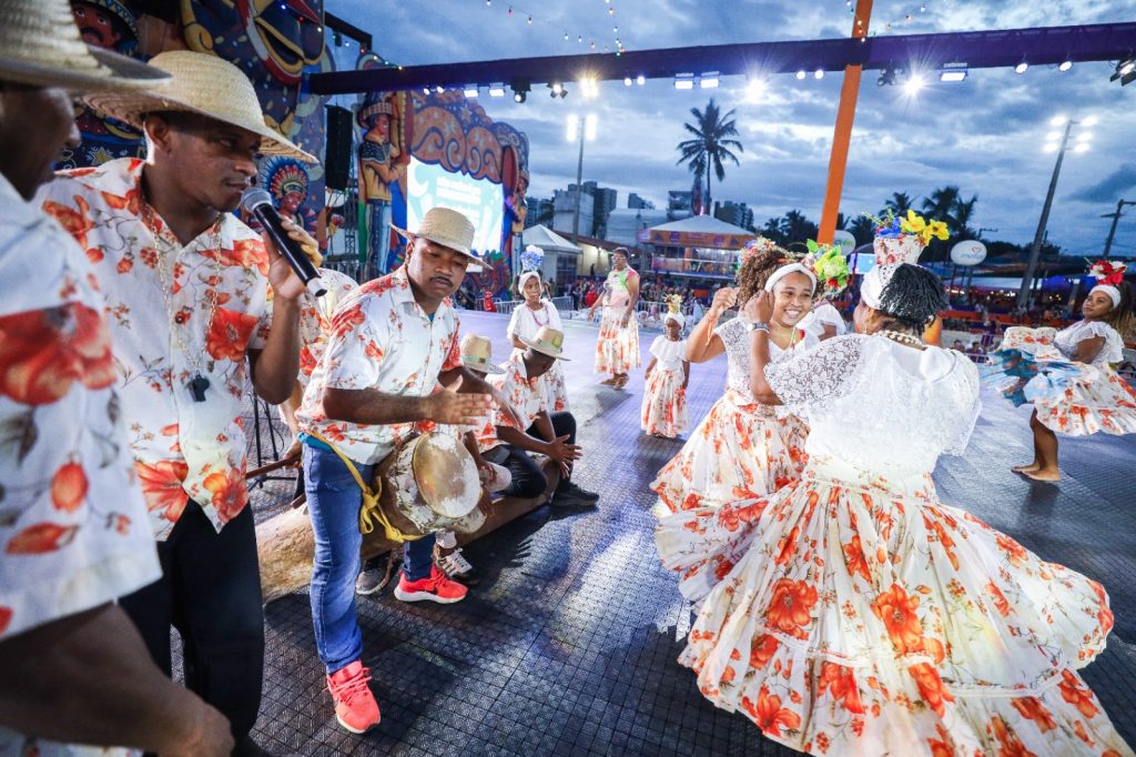 Em final de semana de festança, maior São João do