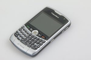 Esse celular das antigas está voltando à moda