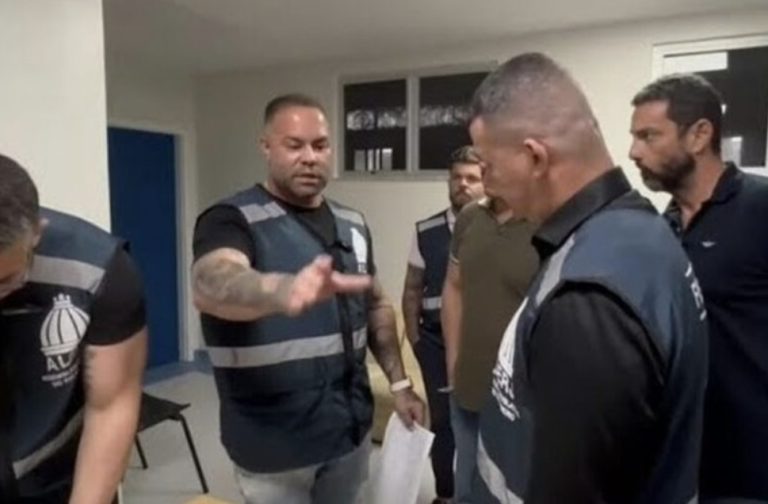 Filippe Poubel e Rodrigo Amorim reagem à proibição da entrada
