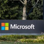 Foco nas IAs: Microsoft planeja nova onda de demissões, diz