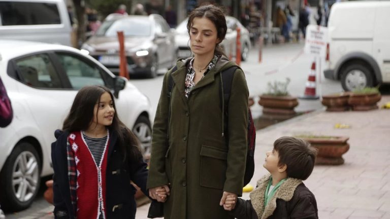 Força de Mulher derrota o SBT e atinge mais de