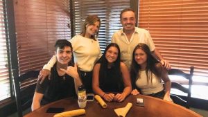 Herdeiro de Gugu Liberato fica chocado ao receber presente da