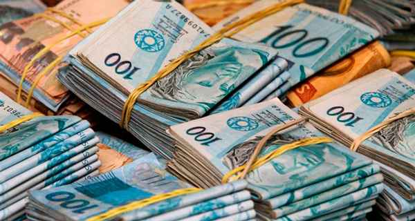 IPC desacelera em maio e tem menor variação em quatro