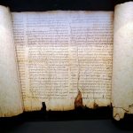 Idade dos manuscritos misteriosos do Mar Morto é revelada