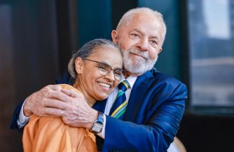 Lula afirma que Marina Silva é “magrinha” de “tanto trabalho”