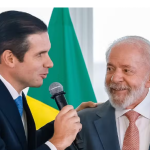 Lula discursa ao lado de Hugo Motta e prega diálogo