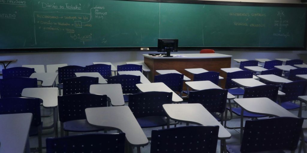 MEC publica edital do Prouni do 2º semestre; inscrição começa