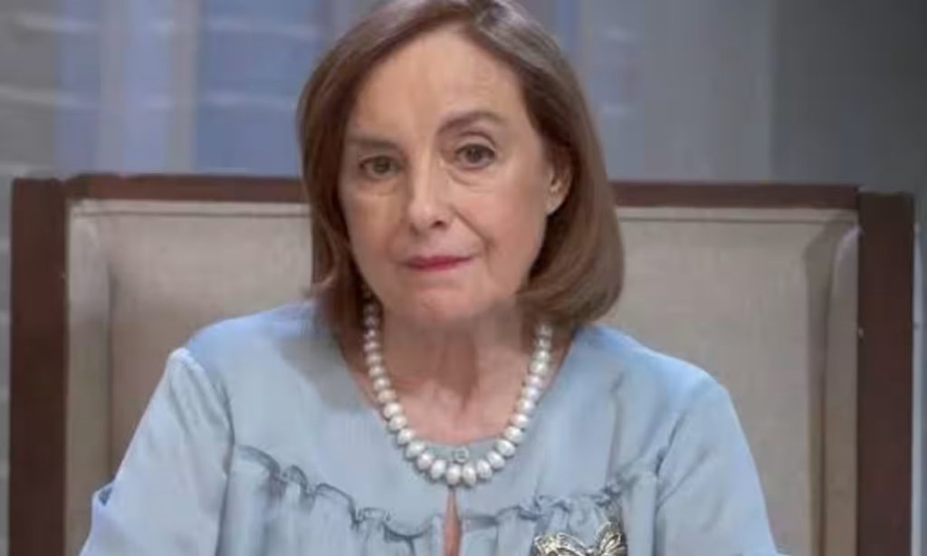 Martina declara guerra contra Paula