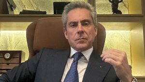 Maurco Aurélio começa a acabar com cunhada