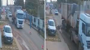 Motociclista tenta ultrapassagem e é esmagado por caçamba