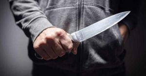 Mulher é assassinada a facadas no bairro do Anjo da