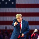 O celular americano de Donald Trump não será tão americano