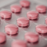 O que é e quem precisa fazer reposição hormonal?