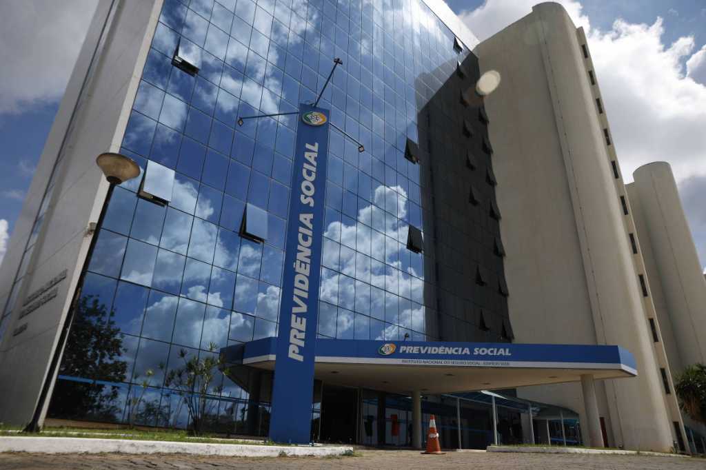 PF ignorou desvios de benefícios no INSS ao investigar ameaças