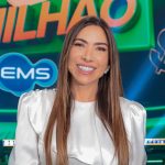 Patricia Abravanel dá o maior prêmio do Show do Milhão