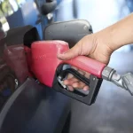 Petrobras reduz preço da gasolina em 5,6% para distribuidoras