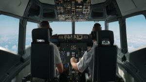 Piloto de avião precisa de CNH? Saiba quais os documentos