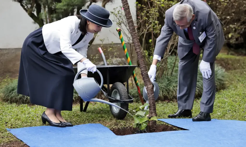 Princesa Kako inicia visita oficial ao Brasil pelos 130 anos