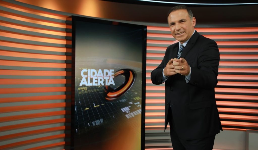 Reinaldo Gottino surpreende a Record após 100 edições do Cidade