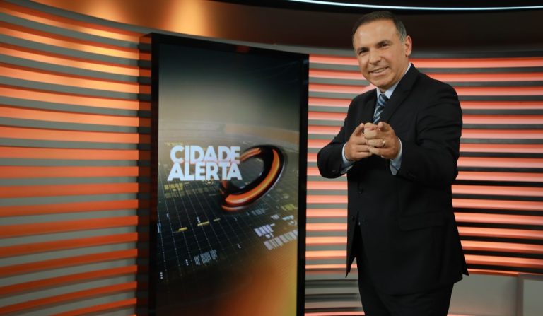Reinaldo Gottino surpreende a Record após 100 edições do Cidade