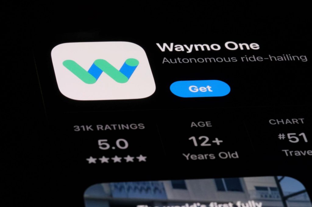 Robotáxis da Waymo são mais caros que Uber e Lyft