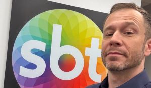SBT supera a Record e garante jogo de futebol para