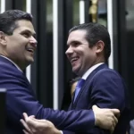 Sem Motta e Alcolumbre, STF trata de emendas