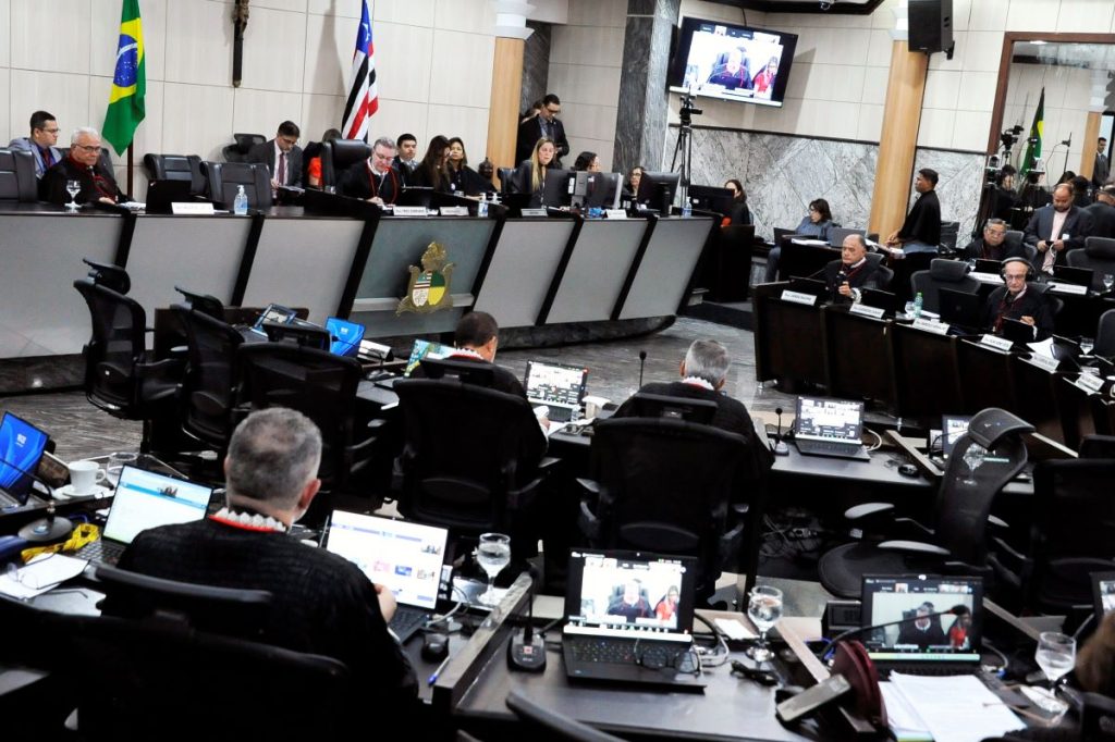 TJMA determina a suspensão dos efeitos de lei que criou