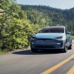 Tesla lança novos modelos S e X com melhorias e