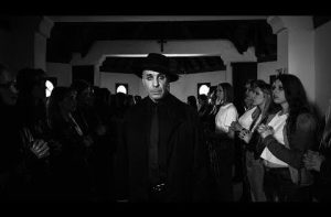Till Lindemann, vocalista dos Rammstein, traz a digressão “Meine Welt”