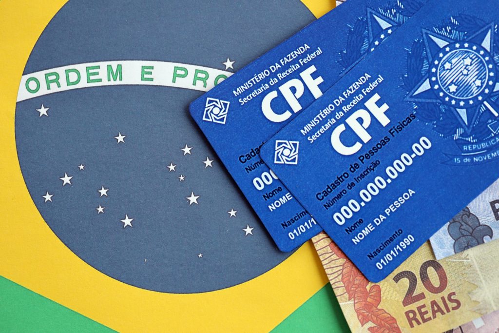 Você faria? Brasileiros poderão ganhar dinheiro vendendo dados pessoais