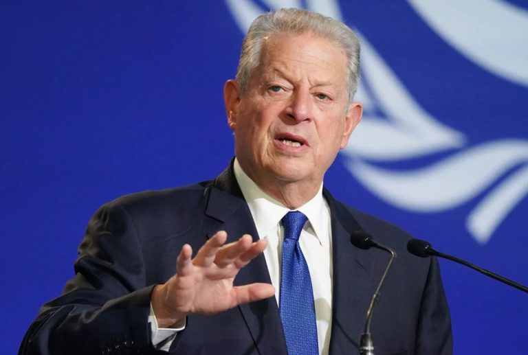 Al Gore chama tarifa de Trump contra o Brasil de