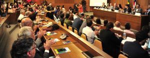 Alema sedia seminário sobre impactos e repercussões da exploração da