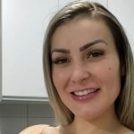 Andressa Urach choca ao anunciar pai e ex-sogra em vídeo