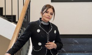 As Filhas da Senhora Garcia: Ofélia quase é atropelada por