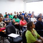 Beneficiários do programa Maranhão Livre da Fome participam da aula