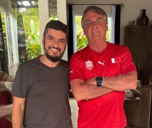 Bolsonaro manda aliados se afastarem de briga no Rio e
