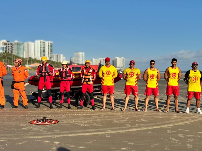 Bombeiros lançam operação Praia Segura em alusão ao Dia Nacional